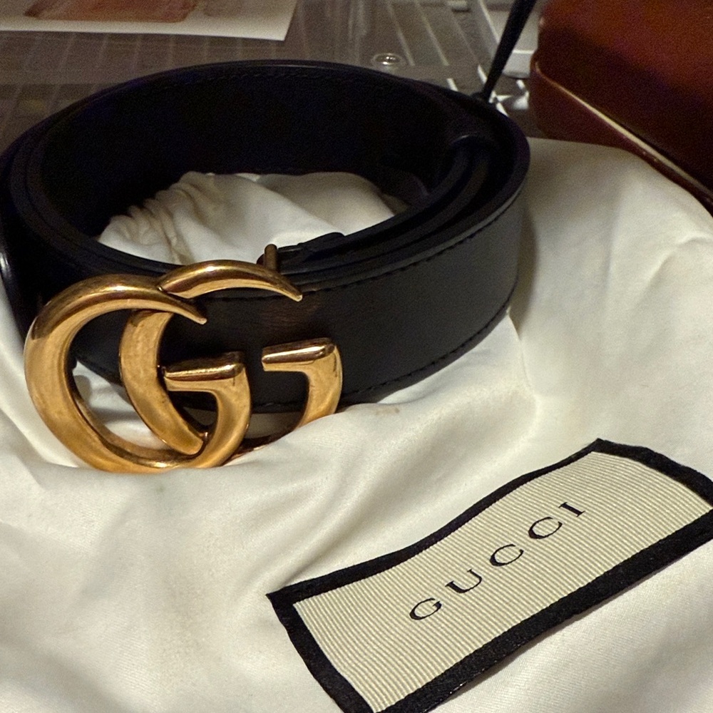 Gucci Black Leather Belt with Gold GG Emblem